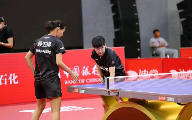 更是多年职 更是多年职