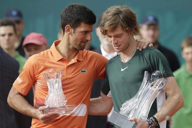 年轻力量的 年轻力量的