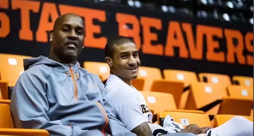 俱乐部诞生 俱乐部诞生