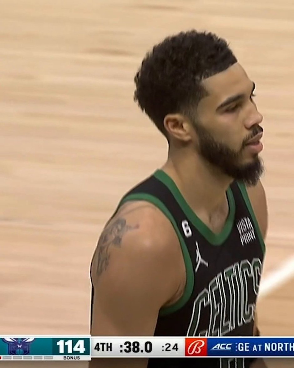 的报道赢得 的报道赢得