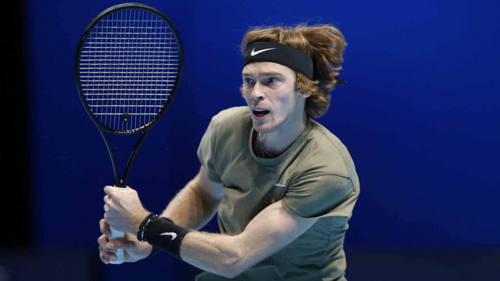 在这场比赛 在这场比赛